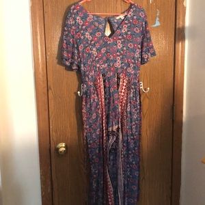 Fun pattern High low romper
